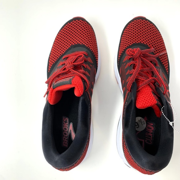 Brooks Revel Men's Training Running Shoes Red Blk - Picture 2 of 6